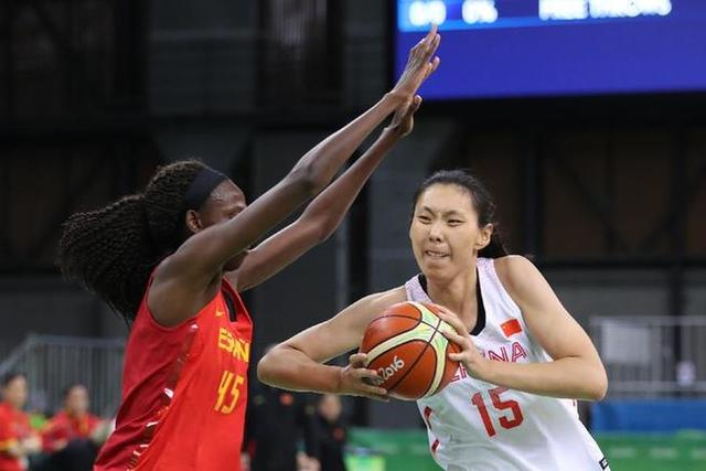 丰特：发生在诺坎普的票务事件堪称丑闻，现任管理层实在无能（丰特：诺坎普票务风波堪称丑闻，现任管理层表现不力）