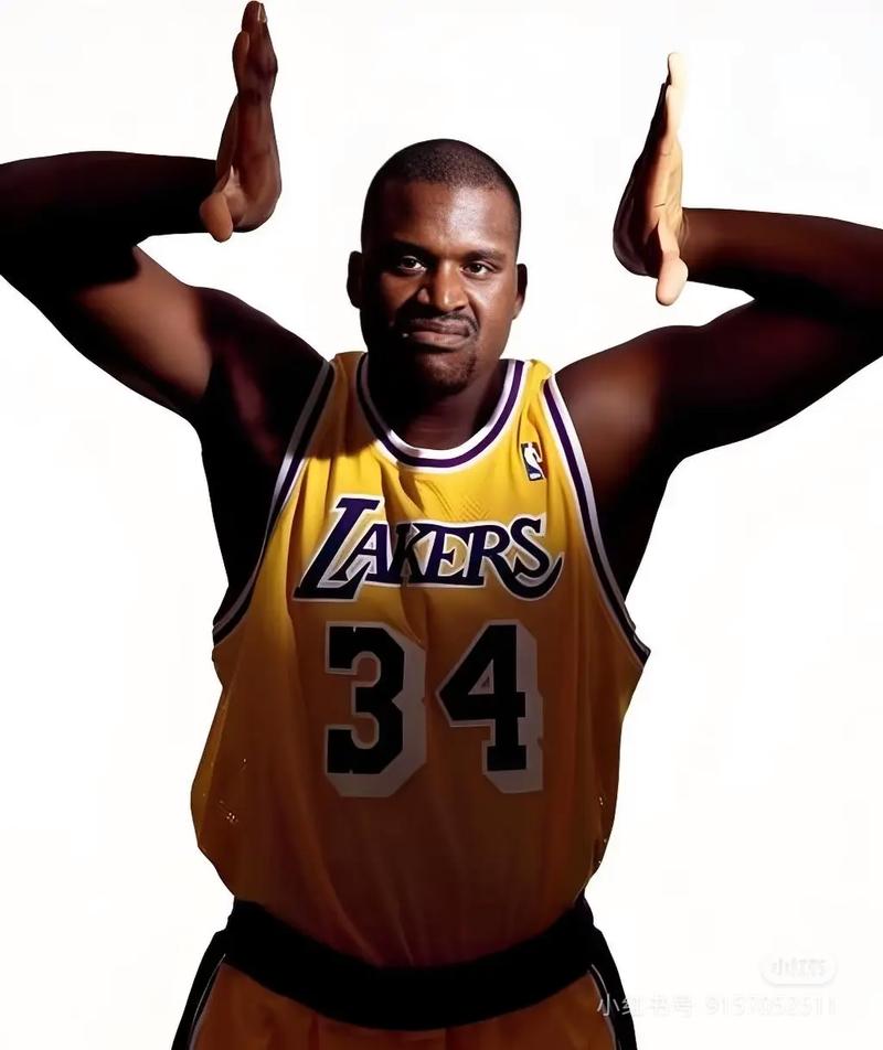 中超转会市场：广州队签下新前锋,（中超转会动态：广州队完成新前锋引援）