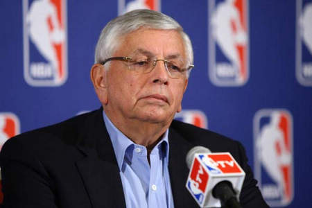 球星全场最稳定的那个人（全场最稳的那位球星）